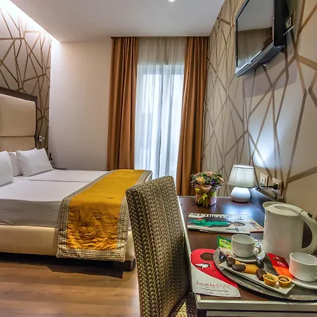 Catone District 3* Roma