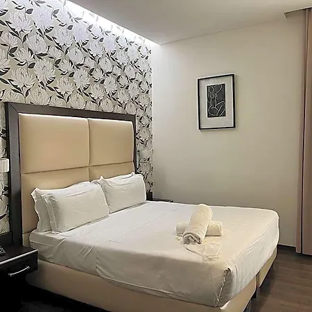 Catone District Szálloda 3*