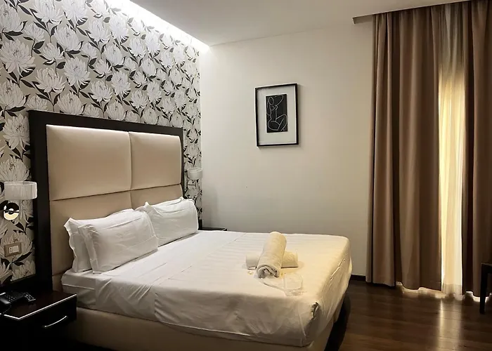 Hotel Catone District Rome