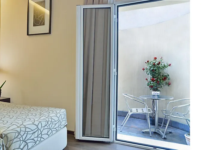 Catone District Hotel 3*