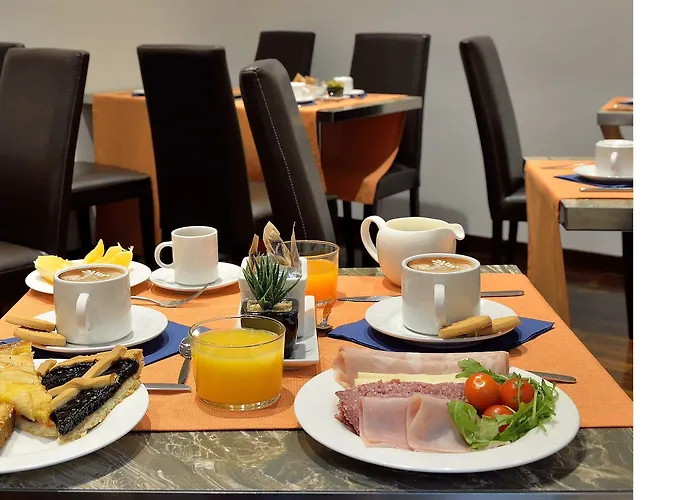 Hotel Catone District 3*